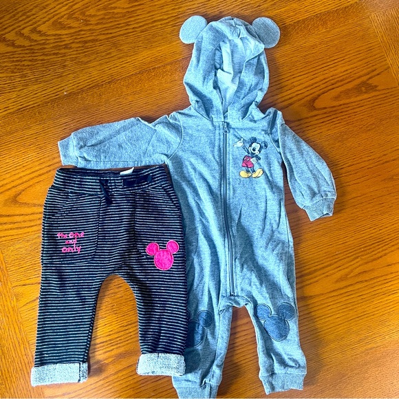 Baby Disney bundle size 6-9 months - Picture 1 of 5